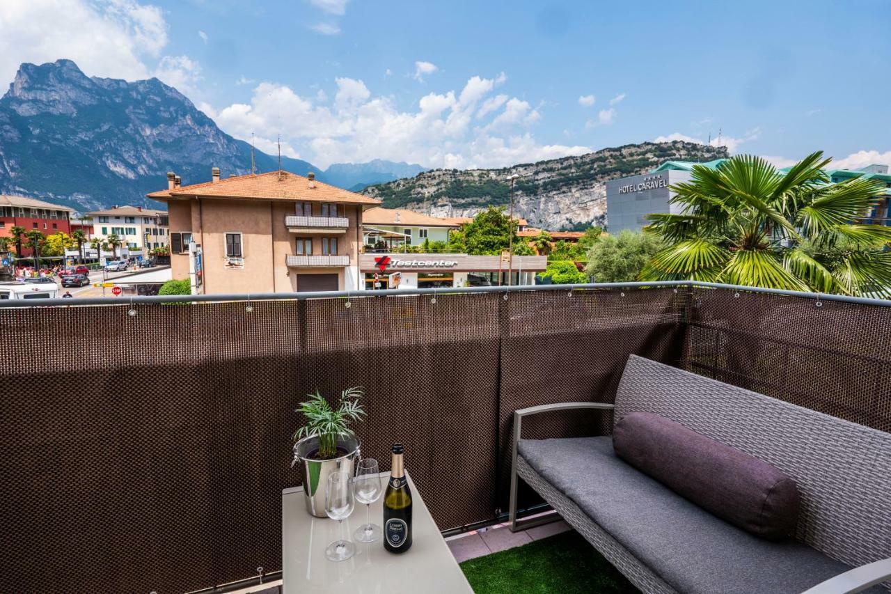 Apartmán Sun Torbole Sul Garda Exteriér fotografie