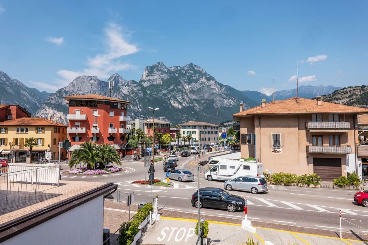 Apartmán Sun Torbole Sul Garda Exteriér fotografie